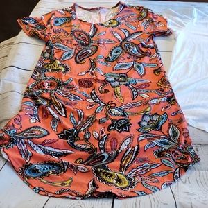 Bobbie Brooks tunic coral paisley size Small